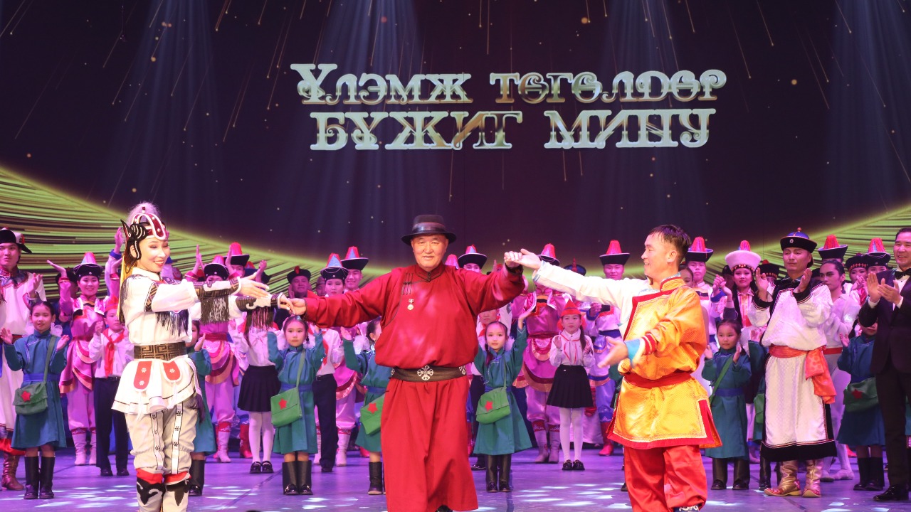 Artistic Director and Choreographer of Khan Khentii Ensemble, People's Honored Cultural Figure (MUUGZ) Ts. Oyunbaatar